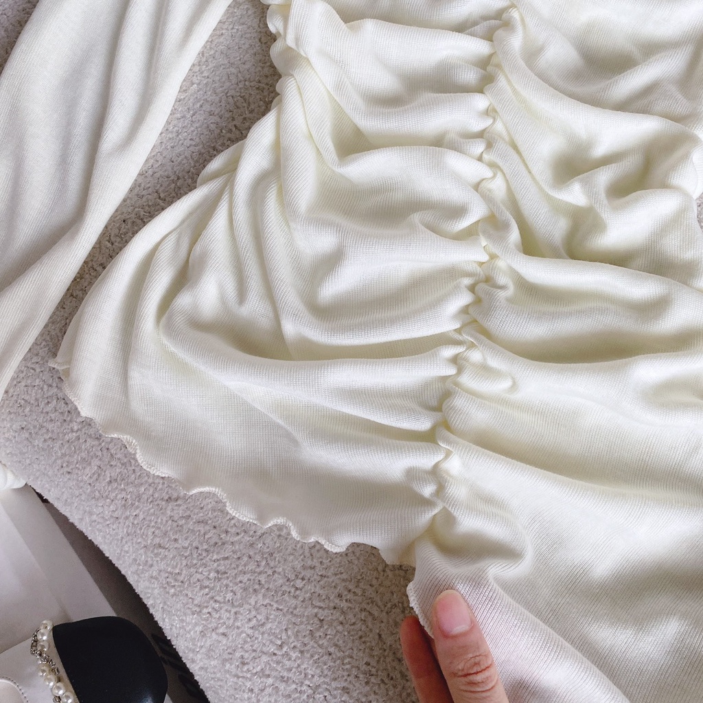 SEt áo lệch vai kết hoa nhún rút thân +chân váy