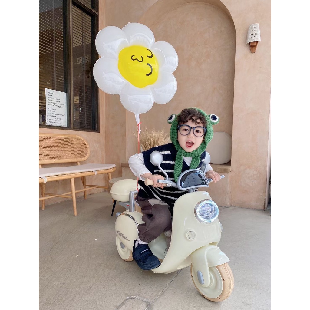 Xe máy điện trẻ em, xe vespa điện cho bé, xe điện cho bé điều khiển từ