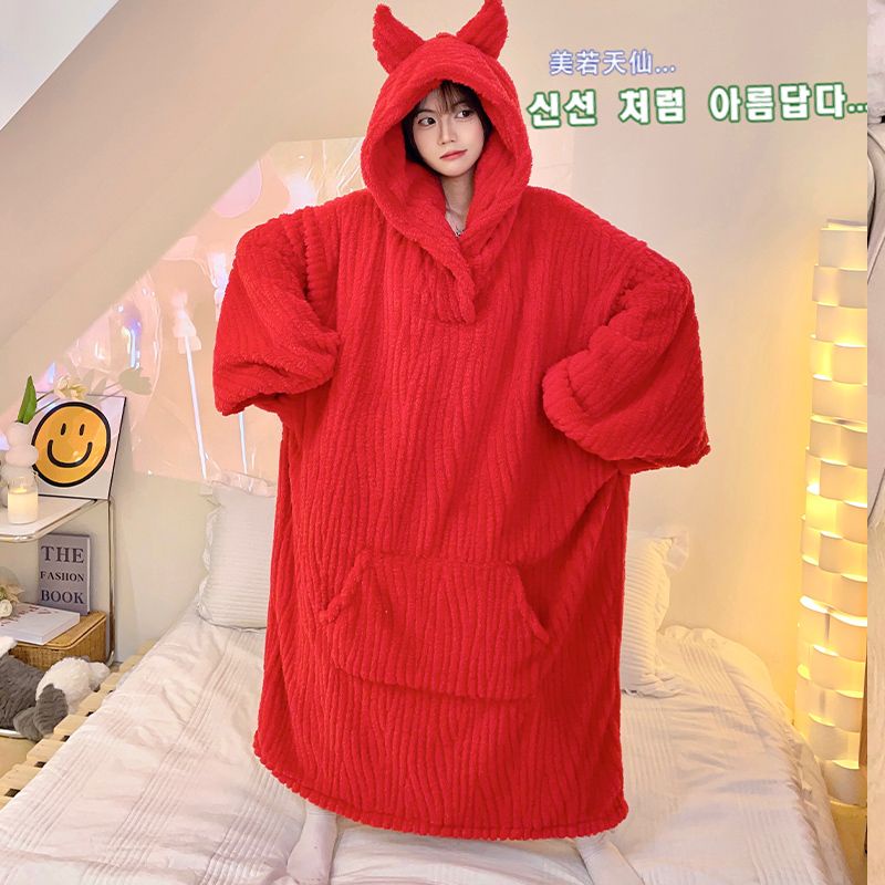 Bộ Đồ Ngủ Một Mảnh Vải Lông Cừu San Hô Dày Dặn Thời Trang Mùa Đông Cho Cặp Đôi