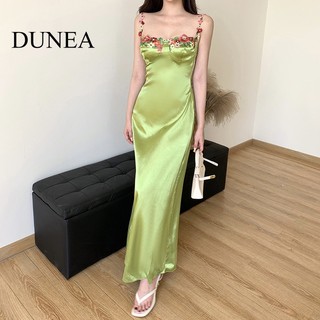 Dunea đầm satin trễ vai thêu họa tiết phong cách vintage quyến rũ cho nữ