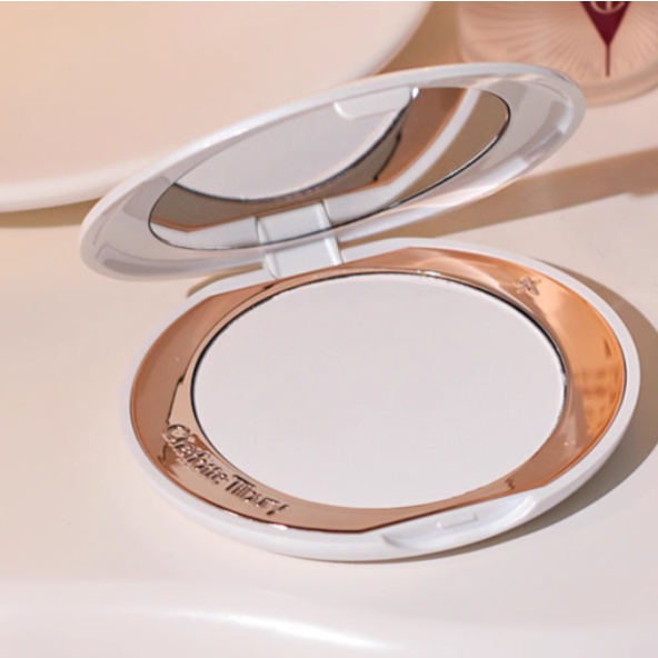 CHARLOTTE TILBURY Phấn Mật Ong 9g Giúp Làm Trắng Và Che Khuyết Điểm Cho Da
