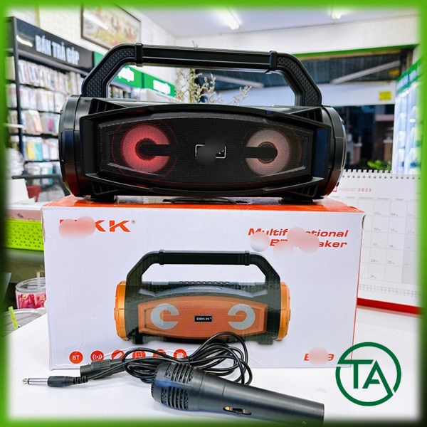 { ẢNH THẬT } Loa Bluetooth kèm mic dây Karaoke BKK B99 hàng như hình.