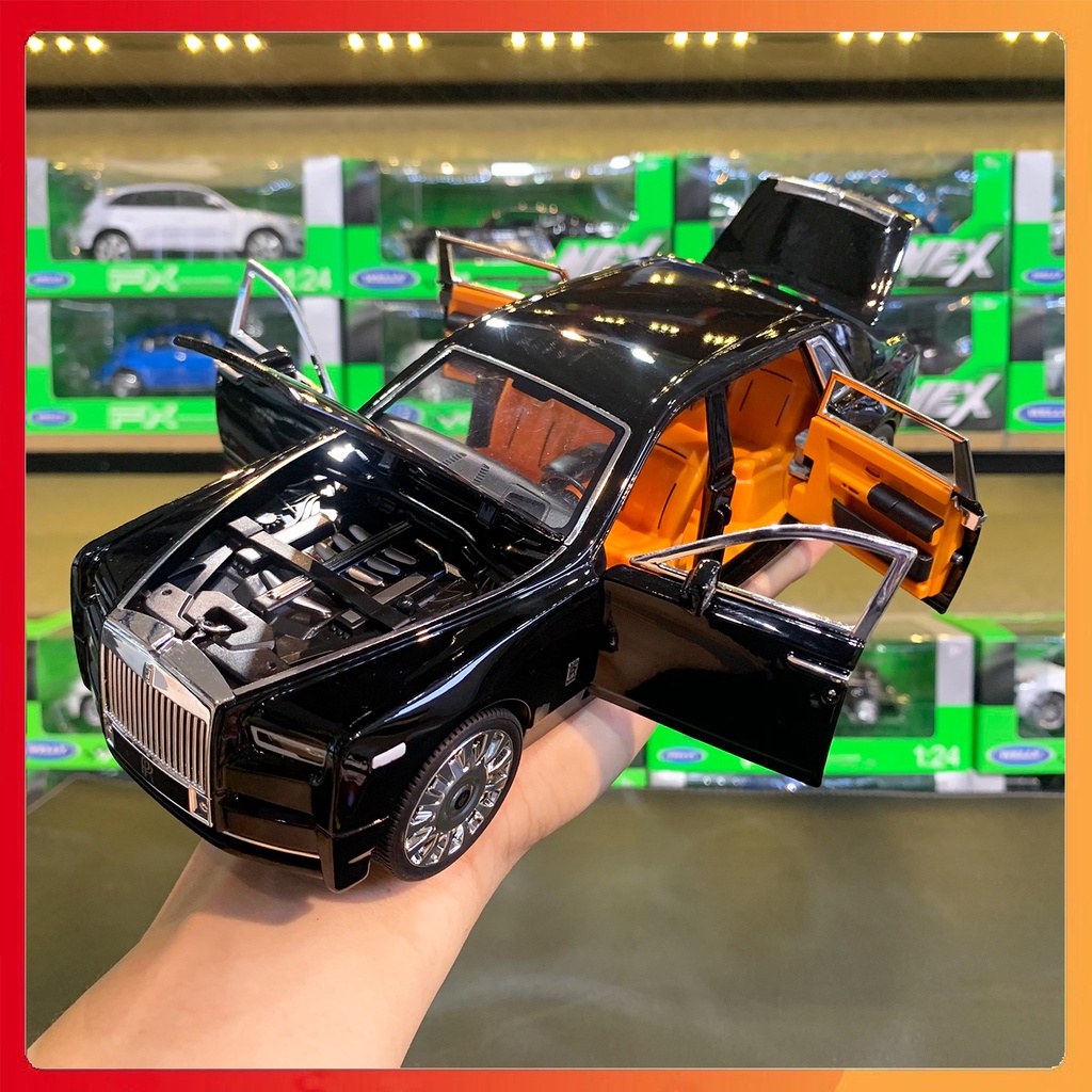 Mô hình xe Rolls Royce Phantom VIII tỉ lệ 1:20 XLG