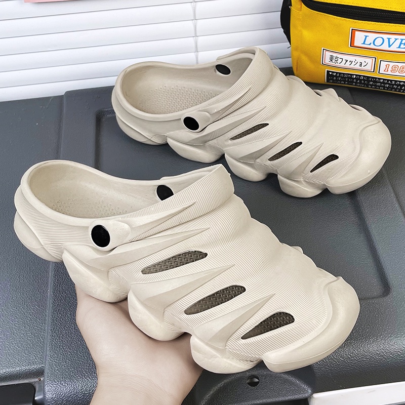 Tikp Giày Sandal Đục Lỗ Thoáng Khí size 40-45 1013 Cho Nam