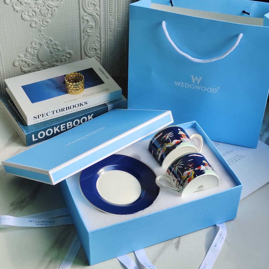Ly Tách Wedgwood - "Wonderlust Blue Pagoda" tea cup and saucer