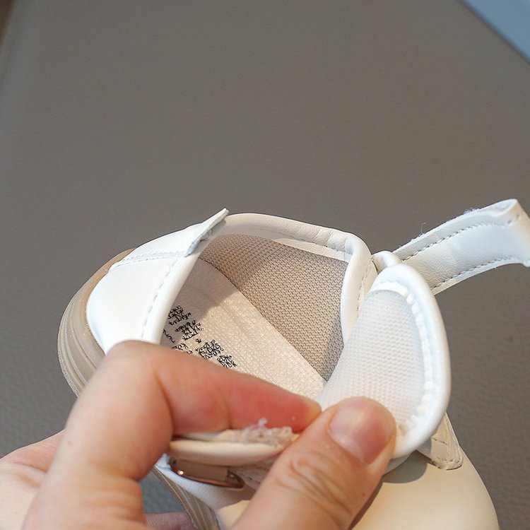 Giày Sneaker Thời Trang Cho Bé