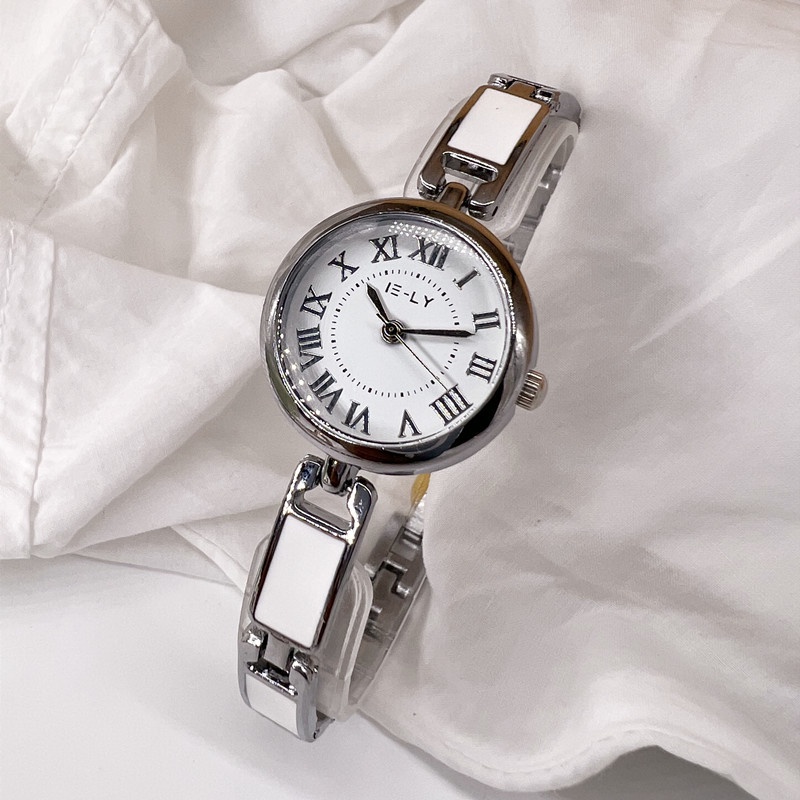 Đồng Hồ Đeo Tay Kiểu Dáng Đơn Giản Dễ Thương Dành Cho Nữ