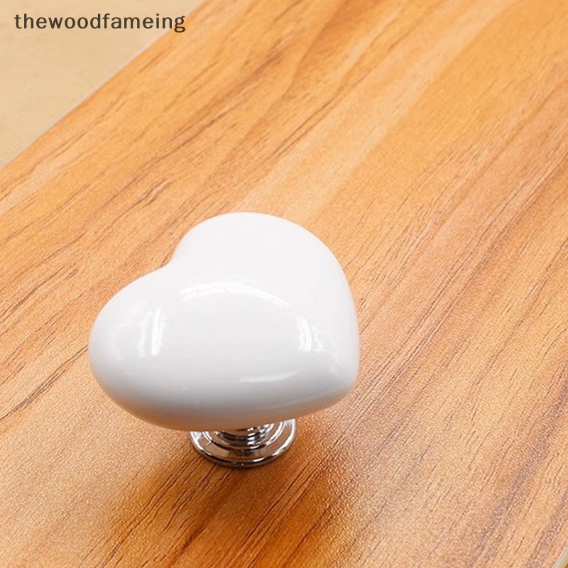 Thewoodfameing Dụng Cụ Nhấn Nút toilet Bằng Nhựa Hình Trái Tim Nhiều Màu Sắc Có Thể Di Chuyển
