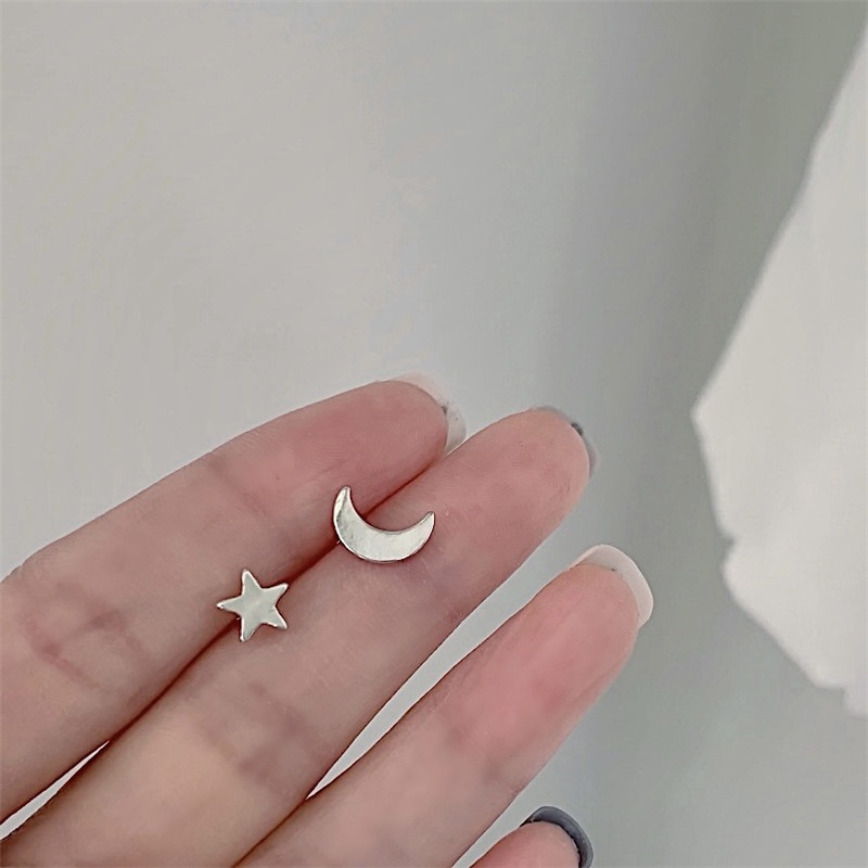 Bông Tai Mạ Bạc 17km Hình Trái Tim / Bướm / Hoa Đính Đá zircon Đơn Giản Thời Trang Cho Nữ