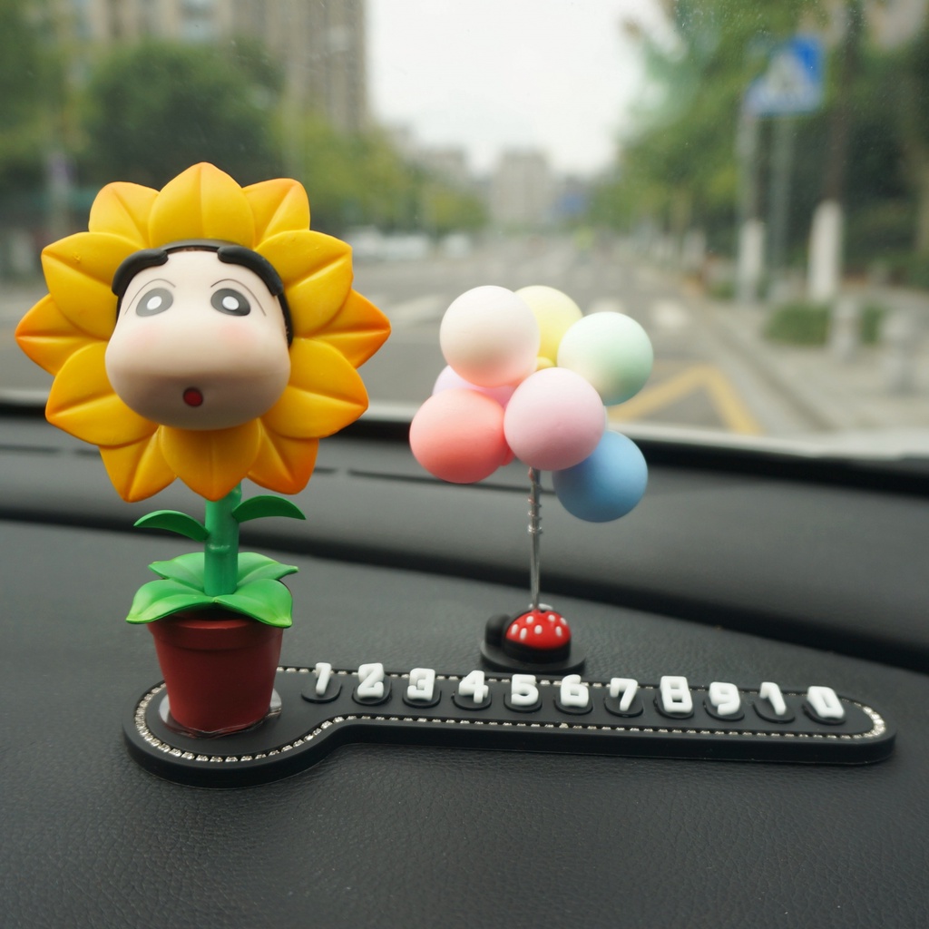 Mô Hình shin chan / Hoa Hướng Dương / Cậu Bé Bút Chì Dễ Thương 12cm