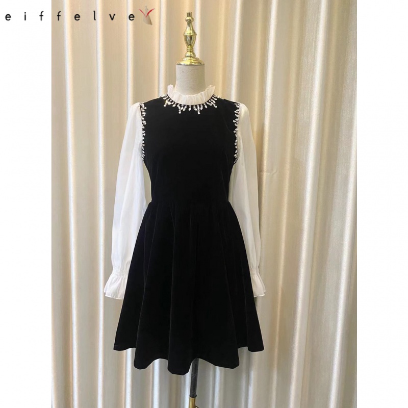 Đầm Nhung organza Dài Tay Đính Đá Pha Lê Phong Cách Mới 2023