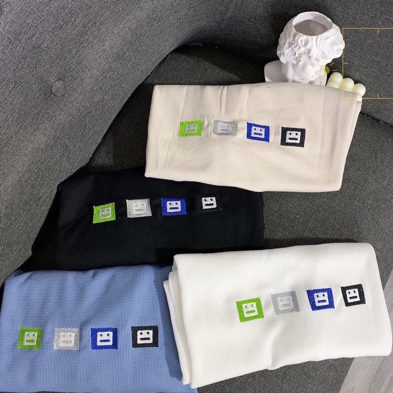 Áo phông logo  mặt cười ô vuông chất tổ ong thêu xịn sò