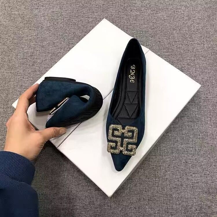 Giày Búp Bê Mũi Nhọn Đính Đá Sang Trọng Hợp Thời Trang Cho Bạn Gái