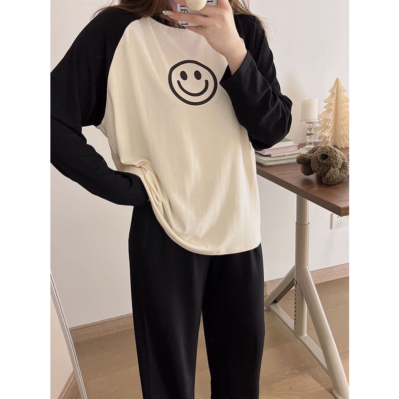 Bộ Đồ Ngủ 2 Món Áo Thun Tay Dài In Hoạt Hình minnie Phối Quần Dài Dáng Rộng Kiểu Hàn Quốc Thời Trang Mùa Thu Cho Bạn Gái