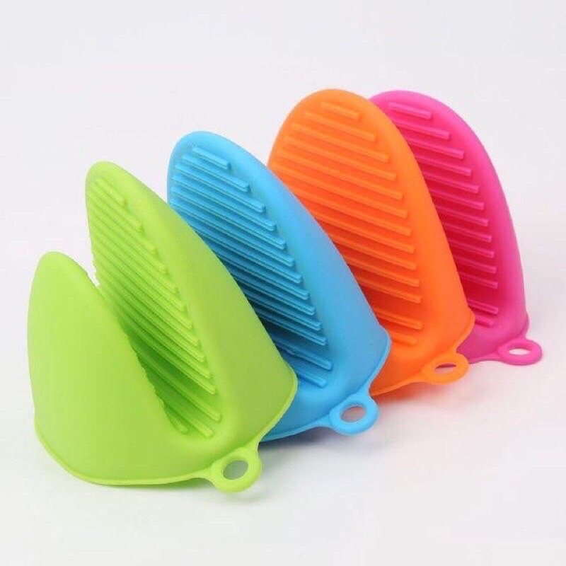 HT065 Đôi bao tay silicone cách nhiệt dùng nhấc nồi nhà bếp chống bỏng T54