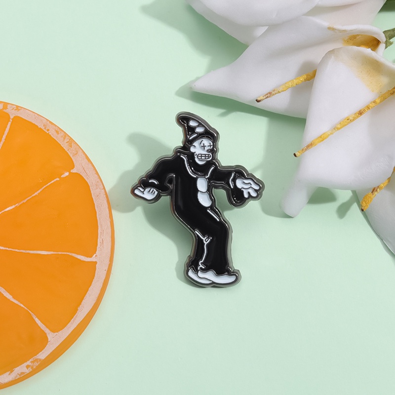 Huy Hiệu Cài Áo Hình Chú Hề Trong Rạp Xiếc Phối Hai Màu Đen Trắng Bằng Kim Loại