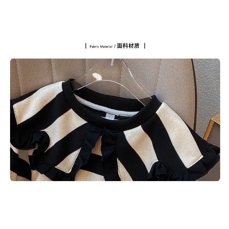 Bộ Đồ Thời Trang Mùa Thu Thoải Mái Cho Bé Gái