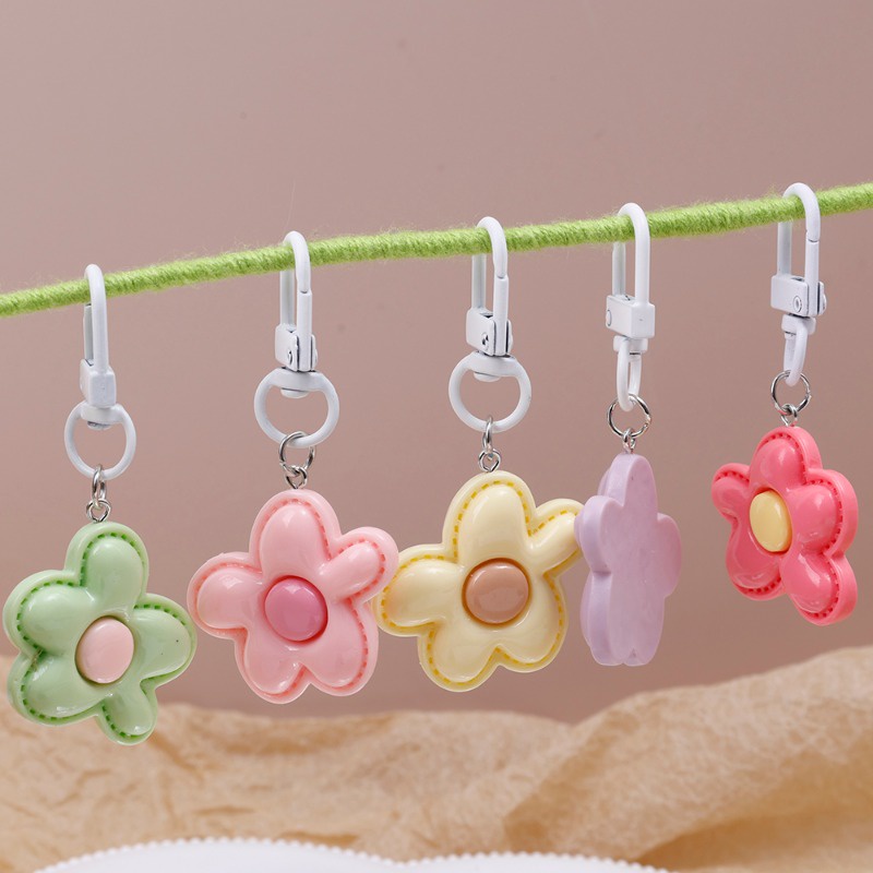 Móc Chìa Khóa Hình Bông Hoa Màu Kẹo Ngọt Ngào Xinh Xắn charms