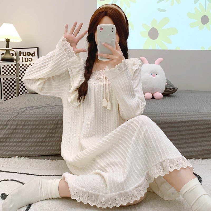 Đầm Ngủ Tay Dài Phối Ren Đơn Giản Phong Cách Công Chúa Hàn Quốc Thời Trang Xuân Thu Hàng Mới Dành Cho Bạn Nữ HXVN1015