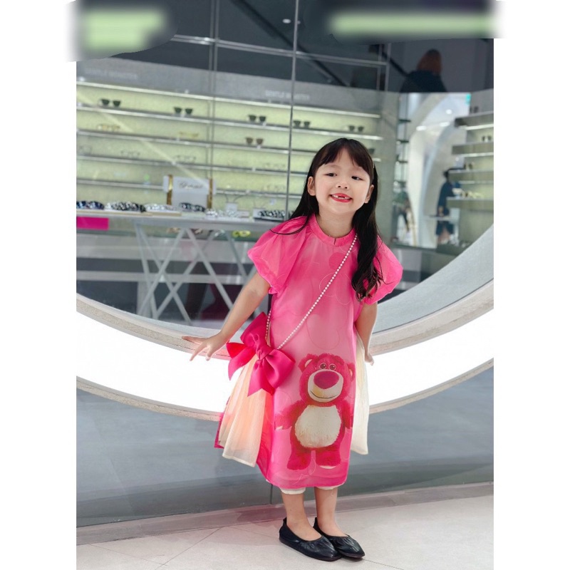 Áo dài cách tân bé gái, áo dài Tết gấu dâu kèm dây ngọc nơ cho bé gái