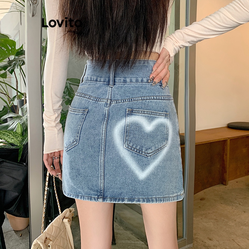 Lovito Váy denim có túi hình trái tim giản dị trái tim cho nữ LNE24166 (Màu xanh da trời)