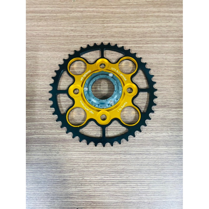 Dĩa Tải Nhôm 7075 3 Tầng Dành Cho Winner / Winner X  >>>>