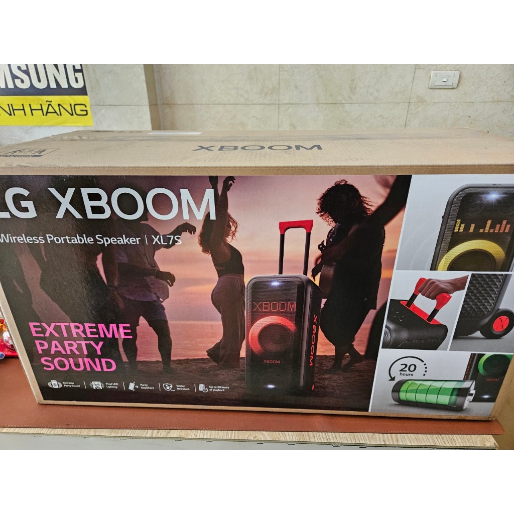 Loa kéo karaoke LG Xboom XL7S 250W mẫu 2023 hàng chính hãng bảo hành 12 tháng