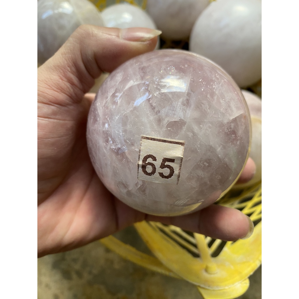 Bi cầu thạch anh hồng dùng làm trang trí nhà cửa bàn làm việc văn phòng công ty