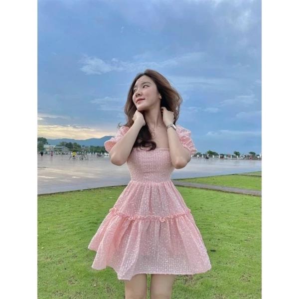 ĐẦM XÒE TAY PHỒNG NHÚNG TẦNG HỞ ĐAN DÂY SAU LƯNG