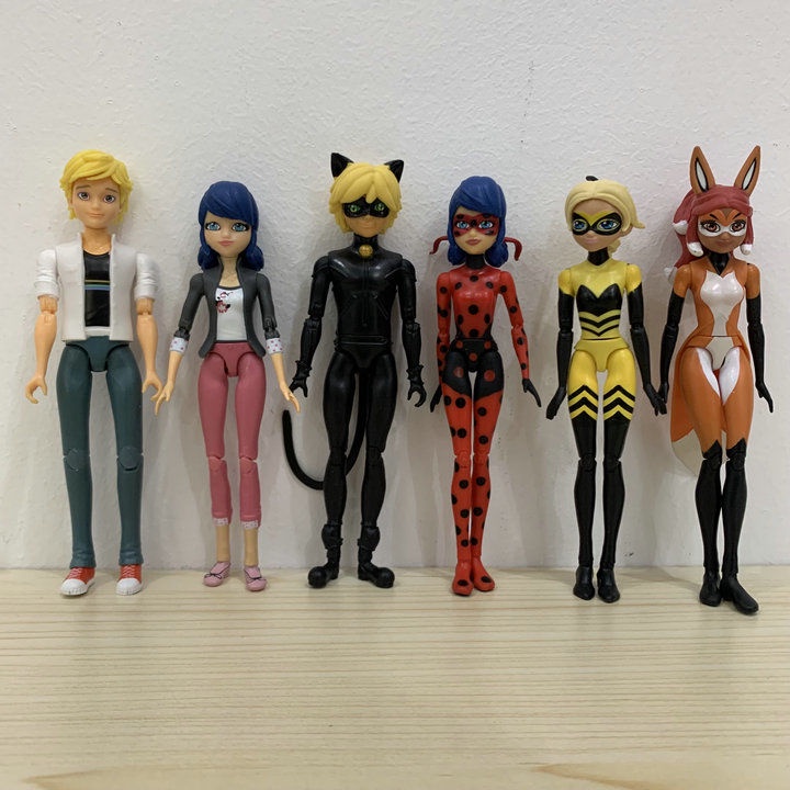 Số lượng lớn Miracle Girl Black Cat Ladybug Red Fox Marina Winbiduo Joint Action Hình