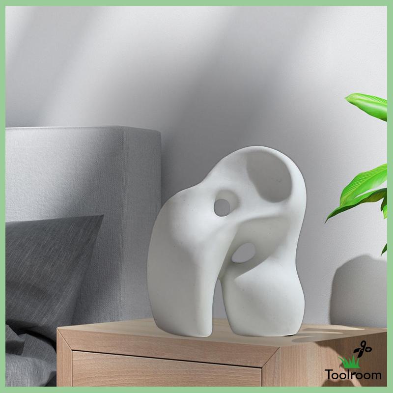 Bình Hoa Bằng Gốm Kiểu Dáng Hiện Đại Trang Nhã