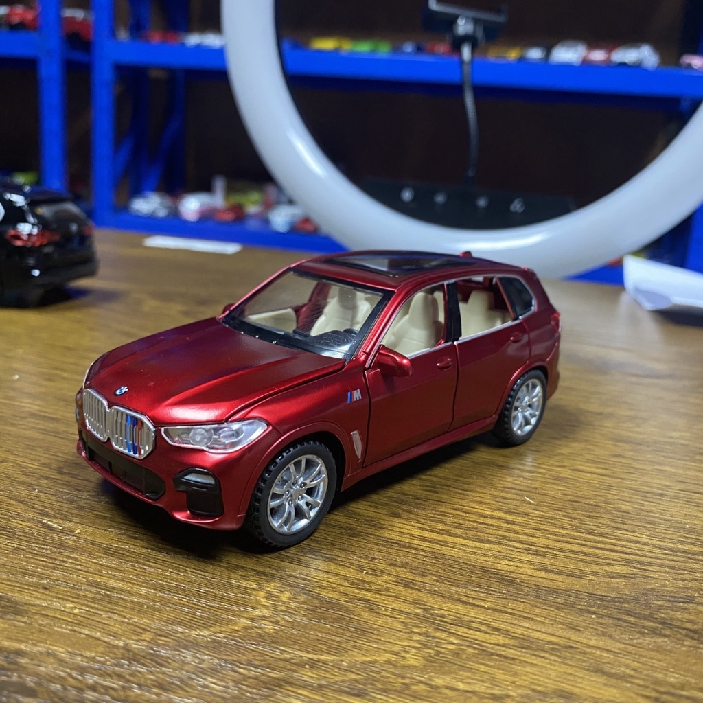 Mô Hình Xe Hơi Địa Hình b bao Bmw x5 Có Đèn Và Nhạc Bằng Hợp Kim Cho Bé