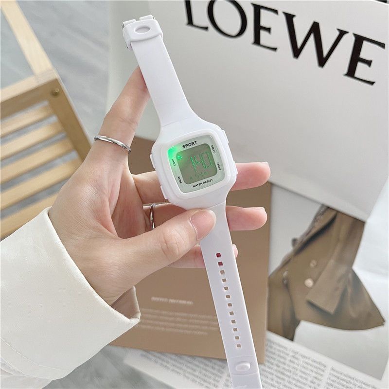 Đồng Hồ Điện Tử Mặt Vuông mini Hình Kỳ Lân Dành Cho Cặp Đôi