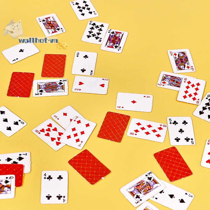 1 Bộ Bài poker mini Bỏ Túi Siêu Dễ Thương Sáng Tạo