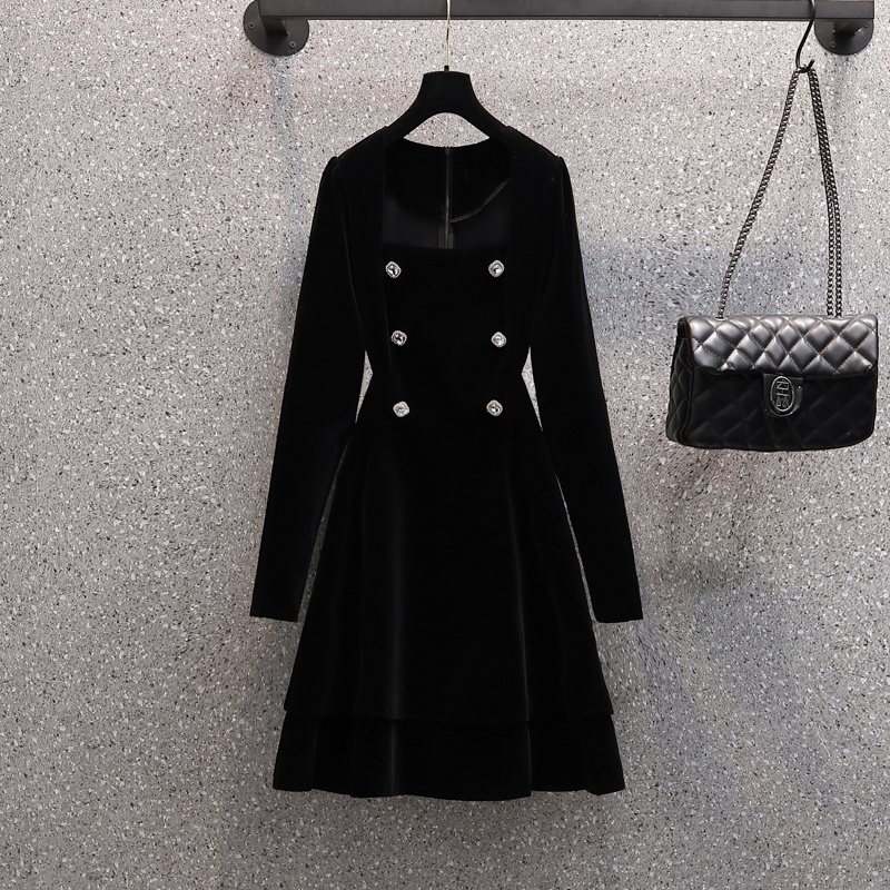 🌸Hàng Order🌸Váy Đầm Bigsize Nhung Tay Dài Đính Cúc Đá Xếp Ly 2 Tấng Sang Chảnh Nữ Tính 🌸Hàng Quảng Châu