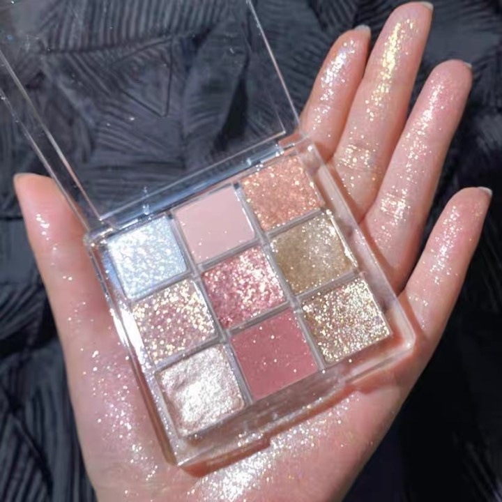 Bảng Phấn Mắt 9 Màu Baby/Bảng phấn mắt tông trà sữa 9 màu trang điểm tự nhiên xinh xắn