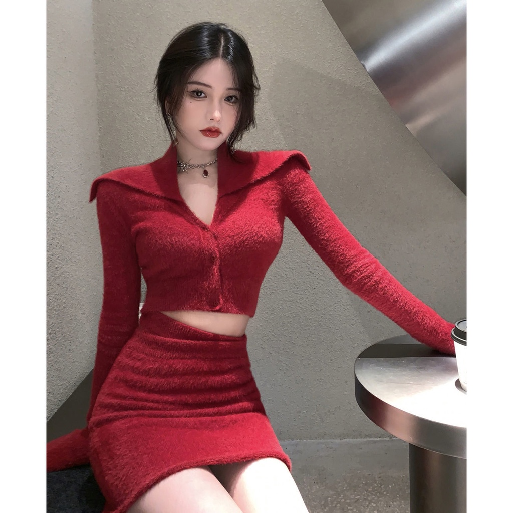 Set Áo Khoác cardigan Lông Cừu Ngắn + Chân Váy Chữ a Lưng Cao Ôm Dáng Thời Trang Giáng Sinh Năm Mới Cho Nữ