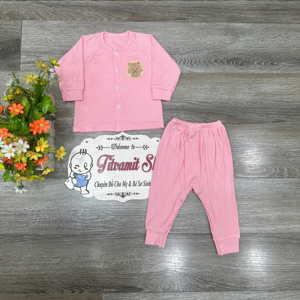 Bộ dài vải len tăm cúc giữa hình mèo cho bé mặc thu đông