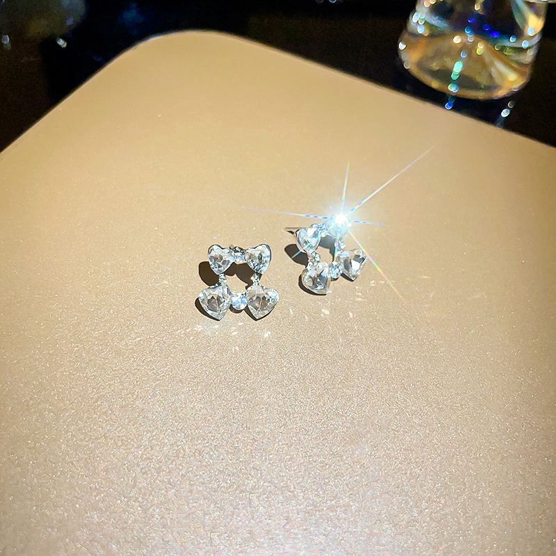 Vòng Cổ Kim Cương Hình Trái Tim Thời Trang Cho Nữ