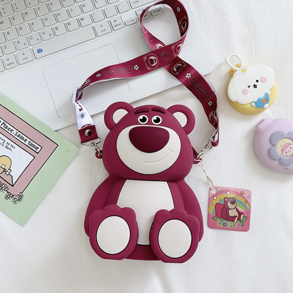 TúiĐeo Đeo Chéo Silicon Hình Gấu Dâu Lotso Thời Trang Dễ Thương