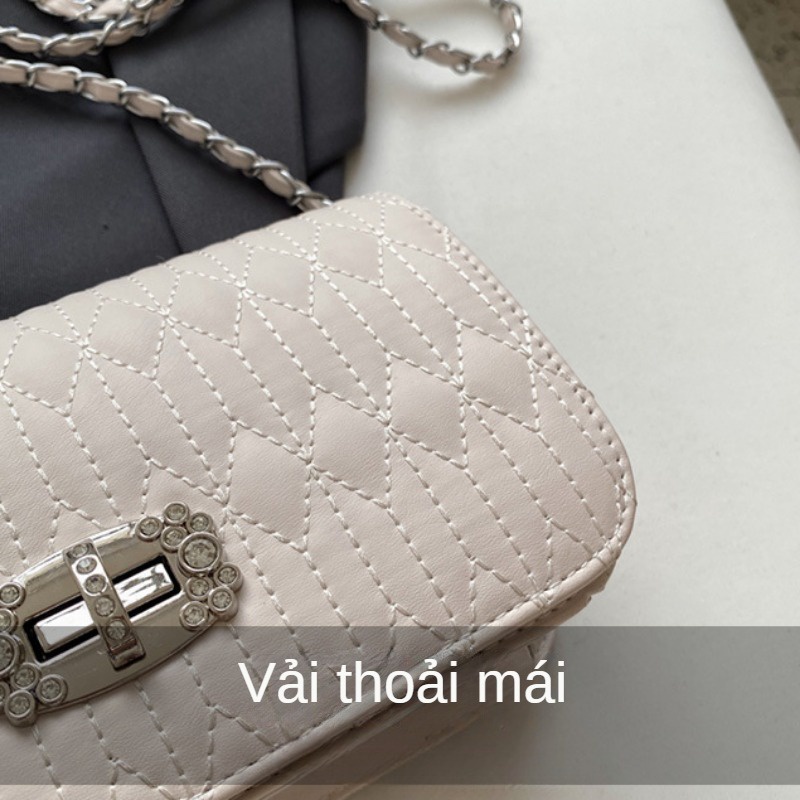 Túi Đeo Chéo Nắp Gập Khóa Xích Thêu Hình Thoi Nhỏ Phong Cách Hàn Quốc Cho Nữ