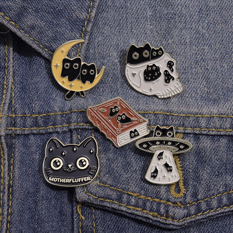Hoạt Hình Huy Hiệu Cài Áo Hình Mèo Đen / Mặt Trăng / Tàu Vũ Trụ Sáng Tạo