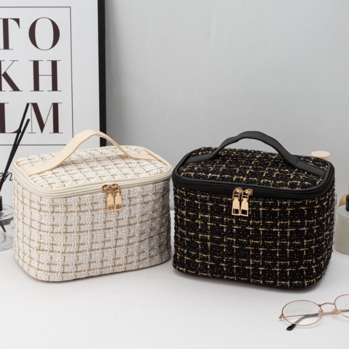 Túi Đựng Mỹ Phẩm Đan Len Chống Ẩm Không Thấm Nước Tiện Dụng