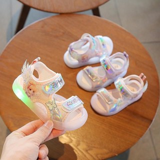 Sandal bé gái họa tiết công chúa đế cao su dẻo mềm có phát sáng, phong cách thời trang chất liệu da PU cao cấp [SDG33]
