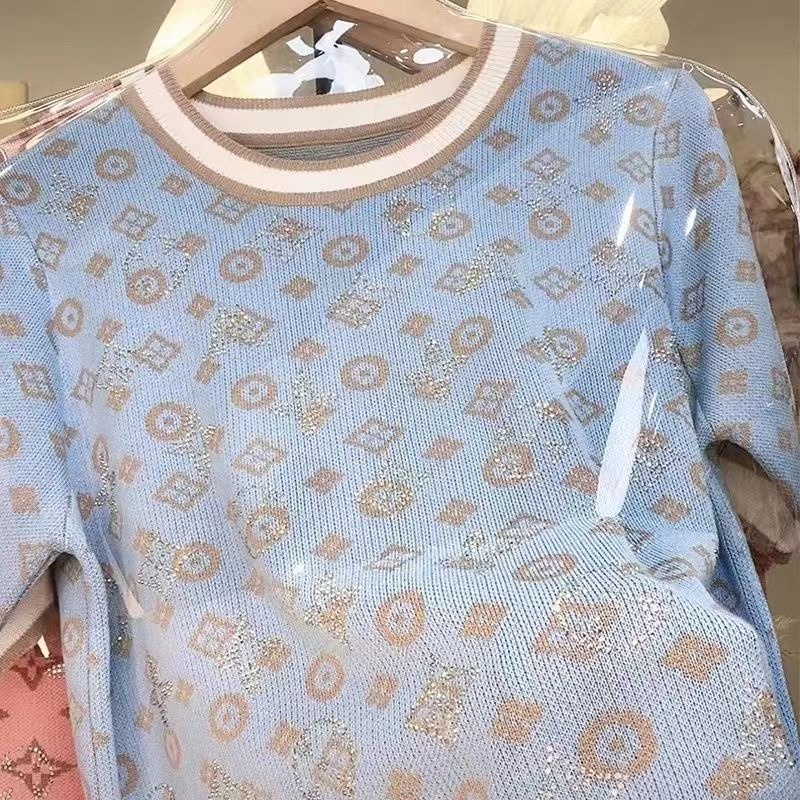 Áo Thun Dệt Kim Tay Ngắn Cổ Tròn In Chữ Đính Đá Thời Trang Xuân Hè Phong Cách vintage Cho Nữ