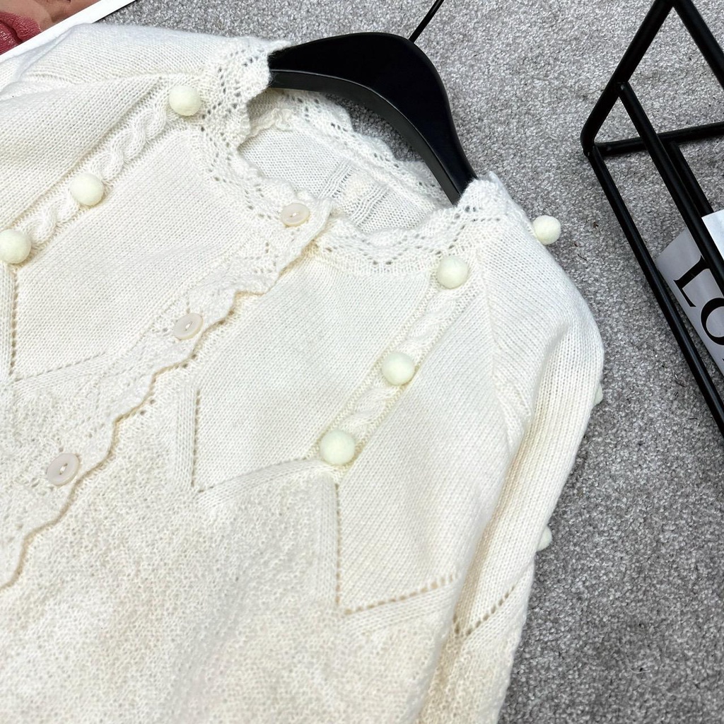 Áo Len Hàn dệt kim hoạ tiết hạt len nổi Vivienne