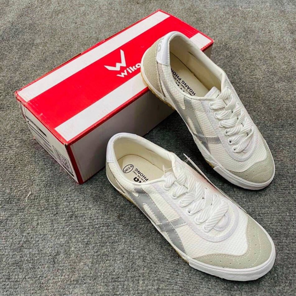 Giày Đá Bóng Wika Ultra 2 Thiết Kế Năng Động, Đế Bằng Cao Su Hình Gợn Sóng Bền Chắc, Hạn Chế Trơn Trượt 2020-4 Medihome