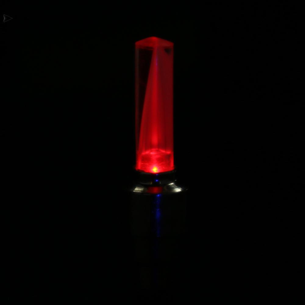 Bộ 2 Nắp Van Bánh Xe Đạp / Xe Máy Có Đèn