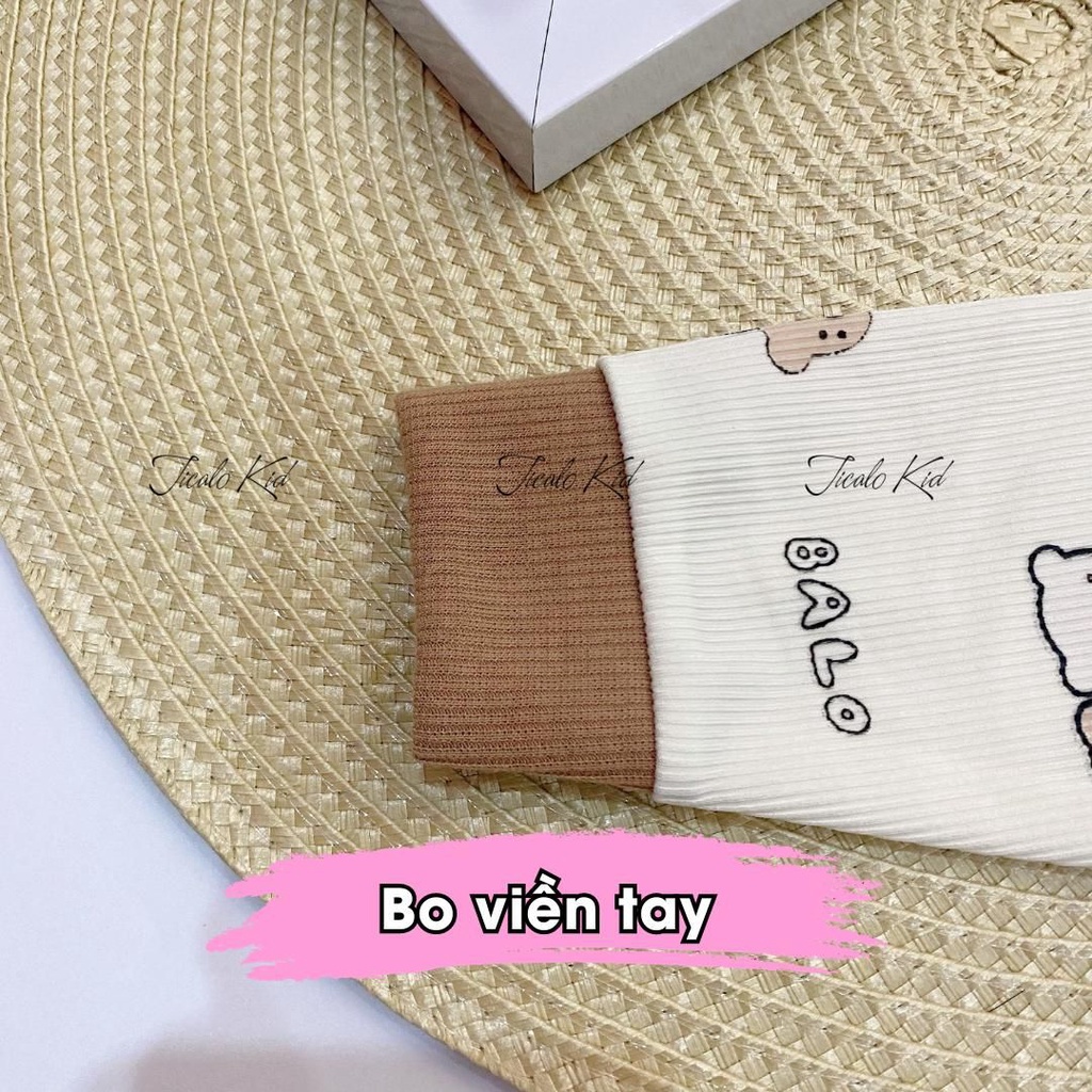 Combo 5 Áo Thu Đông Sơ Sinh - Chất Liệu Thun Tăm - Thiết Kế Vạt Chéo, Nền Kem Hoạ Tiết