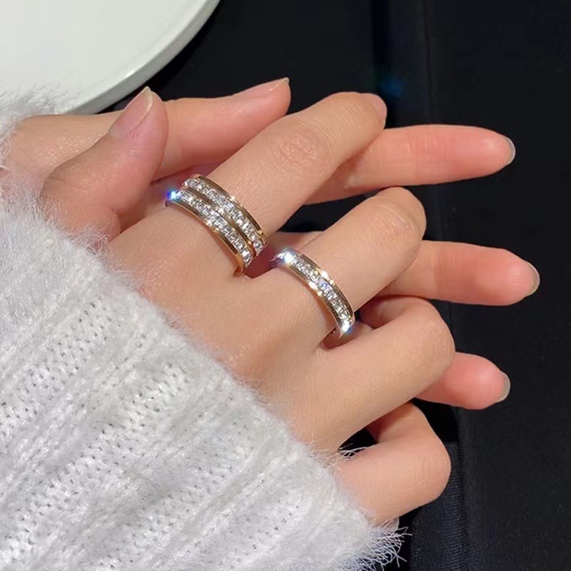 Nhẫn Thép Titan Không Gỉ Đính Đá zircon Thời Trang Cho Cặp Đôi